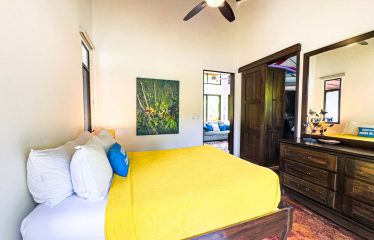 PROPERTY WITH 2 BEDROOM HOUSE AND A GUEST HOUSE, IN PLATANILLO – 3.35 ACRES