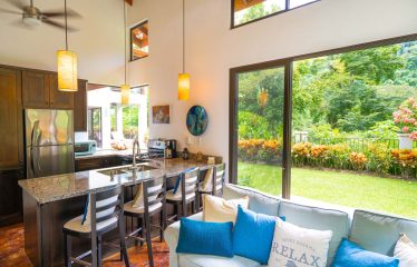 PROPERTY WITH 2 BEDROOM HOUSE AND A GUEST HOUSE, IN PLATANILLO – 3.35 ACRES