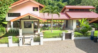 PROPERTY WITH 2 BEDROOM HOUSE AND A GUEST HOUSE, IN PLATANILLO – 3.35 ACRES