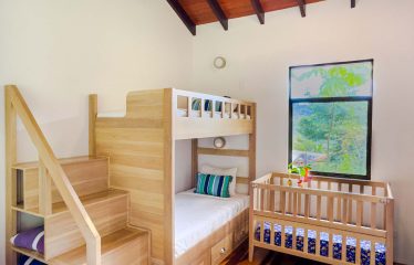 PROPERTY WITH 2 BEDROOM HOUSE AND A GUEST HOUSE, IN PLATANILLO – 3.35 ACRES