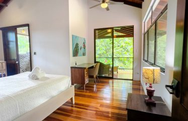 PROPERTY WITH 2 BEDROOM HOUSE AND A GUEST HOUSE, IN PLATANILLO – 3.35 ACRES