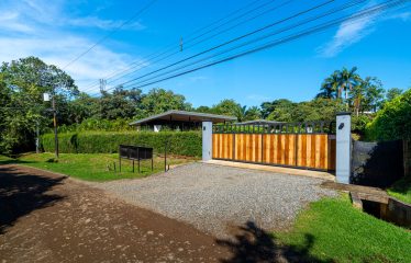 PROPERTY WITH TWO HOUESES AND MOUNTAIN VIEWS, IN OJOCHAL – 0.63 ACRES