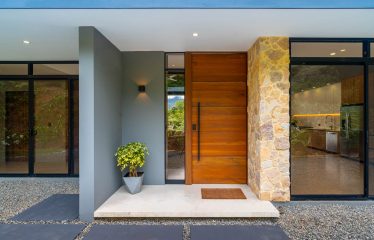 LUXURY PROPERTY WITH THREE BEDROOMS HOME AND MOUNTAIN VIEW, IN OJOCHAL 4.7 ACRES