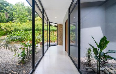 LUXURY PROPERTY WITH THREE BEDROOMS HOME AND MOUNTAIN VIEW, IN OJOCHAL 4.7 ACRES