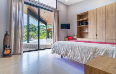 LUXURY PROPERTY WITH THREE BEDROOMS HOME AND MOUNTAIN VIEW, IN OJOCHAL 4.7 ACRES