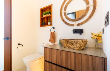 LUXURY PROPERTY WITH THREE BEDROOMS HOME AND MOUNTAIN VIEW, IN OJOCHAL 4.7 ACRES