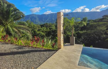 LUXURY PROPERTY WITH THREE BEDROOMS HOME AND MOUNTAIN VIEW, IN OJOCHAL 4.7 ACRES