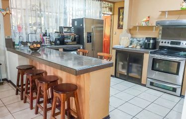 GATED COMMUNITY NEAR TO AIRPORT, IN PALMAR SUR -13.4 ACRES