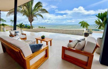 PROPERTY WITH FOUR BEDROOMS AND OCEAN VIEWS, IN CHONTALES – 1.84 ACRES