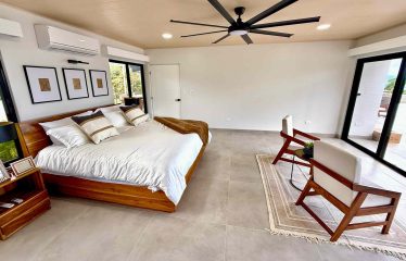 PROPERTY WITH FOUR BEDROOMS AND OCEAN VIEWS, IN CHONTALES – 1.84 ACRES