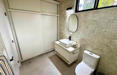 PROPERTY WITH FOUR BEDROOMS AND OCEAN VIEWS, IN CHONTALES – 1.84 ACRES