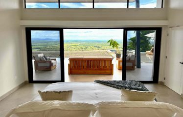 PROPERTY WITH FOUR BEDROOMS AND OCEAN VIEWS, IN CHONTALES – 1.84 ACRES