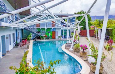 HOTEL PROPERTY WITH TWENTY TWO BEDROOM, NEAR TO THE TOWN , IN UVITA – 0.35 ACRES