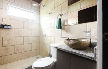 HOTEL PROPERTY WITH TWENTY TWO BEDROOM, NEAR TO THE TOWN , IN UVITA – 0.35 ACRES