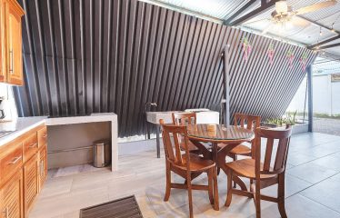 HOTEL PROPERTY WITH TWENTY TWO BEDROOM, NEAR TO THE TOWN , IN UVITA – 0.35 ACRES