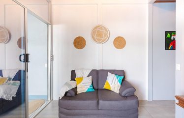 HOTEL PROPERTY WITH TWENTY TWO BEDROOM, NEAR TO THE TOWN , IN UVITA – 0.35 ACRES