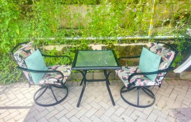 HOTEL PROPERTY WITH TWENTY TWO BEDROOM, NEAR TO THE TOWN , IN UVITA – 0.35 ACRES