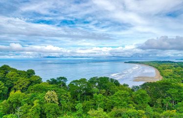 HOTEL PROPERTY WITH TWENTY TWO BEDROOM, NEAR TO THE TOWN , IN UVITA – 0.35 ACRES