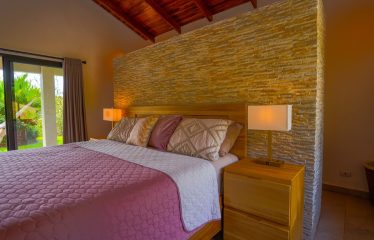 BEAUTIFUL HOME WITH POOL AND ROOM TO EXPAND IN OJOCHAL