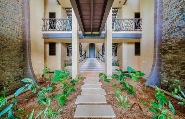 LUXURY PROPERTY WITH PANORAMIC OCEAN VIEWS, IN MANUEL ANTONIO – 1.53 ACRES