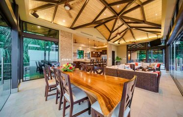 LUXURY PROPERTY WITH PANORAMIC OCEAN VIEWS, IN MANUEL ANTONIO – 1.53 ACRES