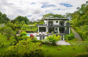 TWO FLOOR PROPERTY WITH FOUR BEDROOM AND FRUIT TREES, IN OJOCHAL – 1.02 ACRES