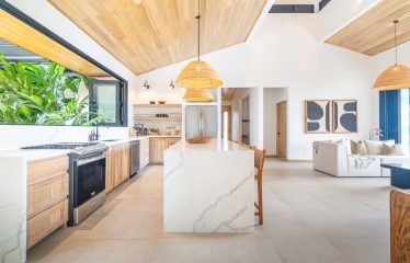 PROPERTY FIVE BEDROOM HOME WITH OCEAN AND MOUNTAINS PANORAMIC VIEWS, IN TRES RIOS – 4.08 ACRES