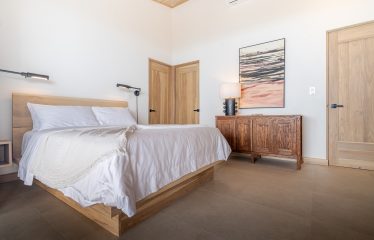 PROPERTY FIVE BEDROOM HOME WITH OCEAN AND MOUNTAINS PANORAMIC VIEWS, IN TRES RIOS – 4.08 ACRES