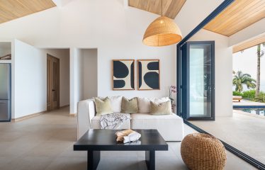 PROPERTY FIVE BEDROOM HOME WITH OCEAN AND MOUNTAINS PANORAMIC VIEWS, IN TRES RIOS – 4.08 ACRES