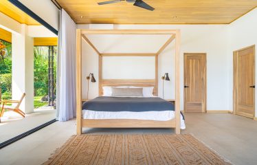 JUNGLE PROPERTY WITH FOUR BEDROOM HOME AND MOUNTAINS PANORAMIC VIEWS, IN TRES RIOS – 4.94 ACRES