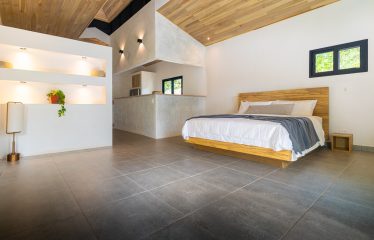 JUNGLE PROPERTY WITH FOUR BEDROOM HOME AND MOUNTAINS PANORAMIC VIEWS, IN TRES RIOS – 4.94 ACRES