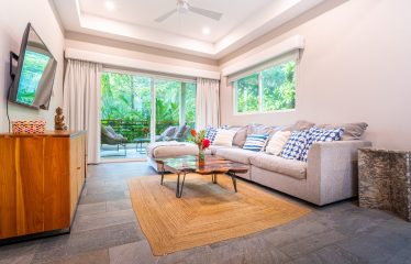 CONDOMINIUM PROPERTY NEAR TO THE BEACH, IN PIÑUELA – 0.04 ACRES