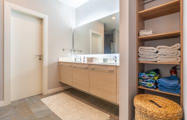 CONDOMINIUM PROPERTY NEAR TO THE BEACH, IN PIÑUELA – 0.04 ACRES