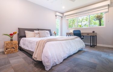 CONDOMINIUM PROPERTY NEAR TO THE BEACH, IN PIÑUELA – 0.04 ACRES