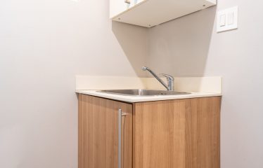 CONDOMINIUM PROPERTY NEAR TO THE BEACH, IN PIÑUELA – 0.04 ACRES