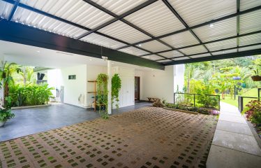 TWO FLOOR PROPERTY WITH FOUR BEDROOM AND FRUIT TREES, IN OJOCHAL – 1.02 ACRES