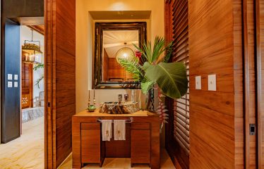 PROPERTY TWO FLOOR WITH TWO BEDROOM AND ADDITIONAL LOT SIZE NEXT TO PROPERTY, IN ESCALERAS – 3 ACRES