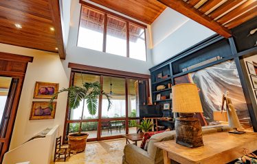 PROPERTY TWO FLOOR WITH TWO BEDROOM AND ADDITIONAL LOT SIZE NEXT TO PROPERTY, IN ESCALERAS – 3 ACRES