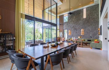 LUXURY THREE FLOOR PROPERTY WITH EIGHT BEDROOM WITH TREES VIEWS, IN QUEPOS – 0.22 ACRES