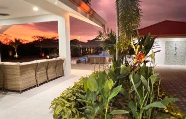 LANDSCAPE PROPERTY WITH POOL AND GUEST HOUSE CASA BLANCA, IN MATAPALO – 1.23 ACRES