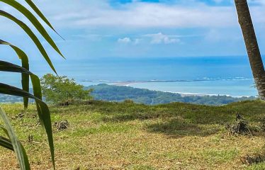 BUILDING PROPERTY WITH PANORAMIC VIEWS OF THE OCEAN AND VALLEY, IN UVITA – 1.4 ACRES