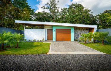 BEAUTIFUL PROPERTY WITH TWO BEDROOM, NEAR TO THE A BEACH, IN COLONIA – 0.15 ACRES