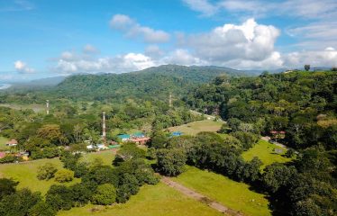 BUILDING PROPERTY IN A STEPS OF DOMINICAL BEACH, IN DOMINICAL – 3.8 ACRES