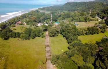 BUILDING PROPERTY IN A STEPS OF DOMINICAL BEACH, IN DOMINICAL – 3.8 ACRES