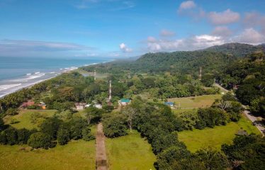 BUILDING PROPERTY IN A STEPS OF DOMINICAL BEACH, IN DOMINICAL – 3.8 ACRES