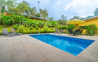 PROPERTY WITH PRINCIPAL HOUSE AND TWO VILLAS PROPERTY, IN OJOCHAL – 2.3 ACRES