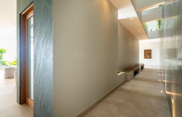 LUXURY PROPERTY WITH FIVE BEDROOM AND PANORAMIC VIEWS OF THE OCEAN, NEAR TO ESCALERAS – 1.36 ACRES