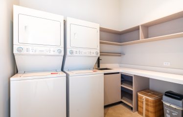 LUXURY PROPERTY WITH FIVE BEDROOM AND PANORAMIC VIEWS OF THE OCEAN, NEAR TO ESCALERAS – 1.36 ACRES