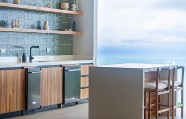 LUXURY PROPERTY WITH FIVE BEDROOM AND PANORAMIC VIEWS OF THE OCEAN, NEAR TO ESCALERAS – 1.36 ACRES