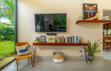 PROPERTY WITH A GUEST HOUSE, IN BAHIA BALLENA CENTER – 0.25 ACRES